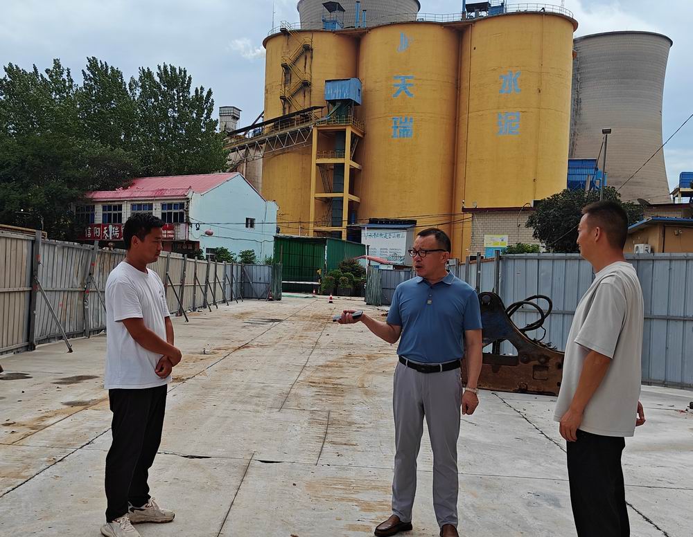 【一線看項(xiàng)目】強(qiáng)化工程質(zhì)量 助推老舊小區(qū)改造提質(zhì)換新